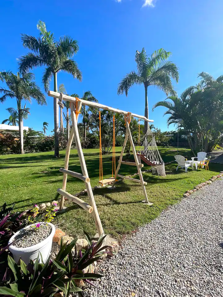 Casa de jardín por Petraki | Cerca de la playa